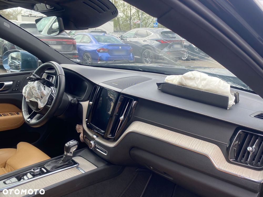 Volvo XC 60 D4 Inscription - 17