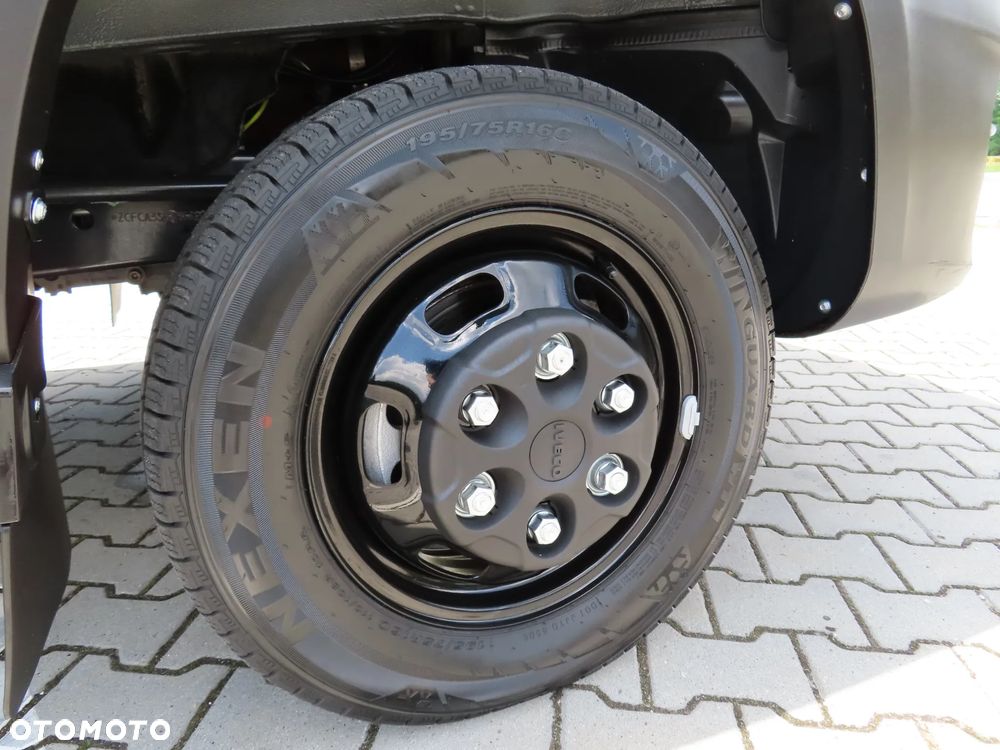 Iveco DAILY 35C16 Doka Dubel Brygadowy MIXTO 6-Cio Os.+755 Kg Ład. Wywrotka Kiper Wywrot x 3 str. 3100 mm Długość + Stelaż i Plandeka 2100 mm Wysokość Renomowanej Firmy RomCar Rozstaw Osi 3750 mm Blokada Tylnego Mostu WZMACNIANY HAK 3500 Kg 55 Tys Km Przeb. Stan Auta JAK NOWY POLECAM - 13