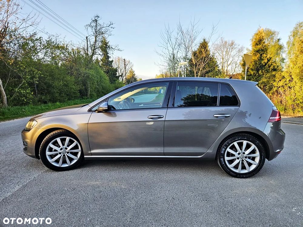 Volkswagen Golf 2.0 TDI (BlueMotion Technology) Highline - 11
