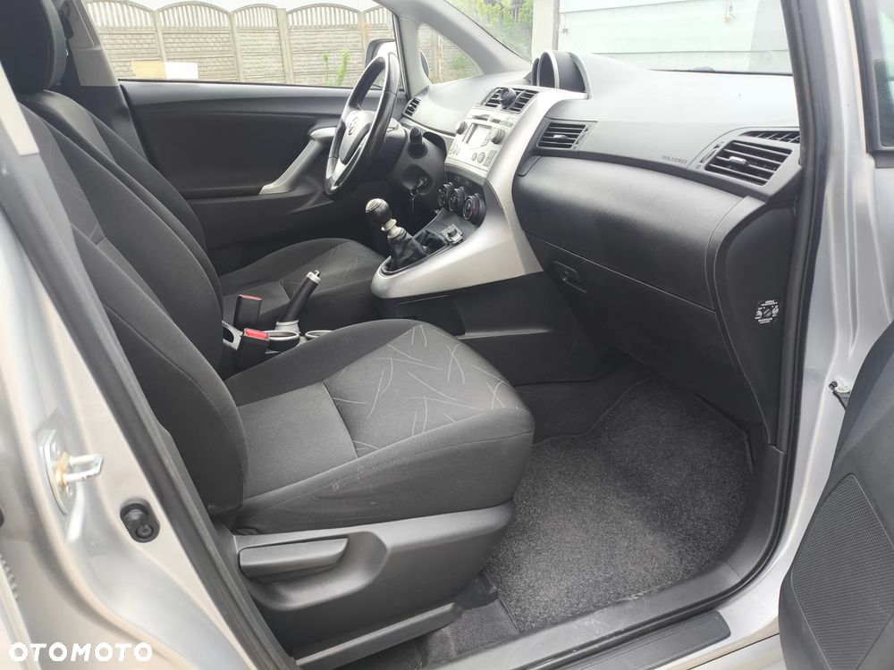 Toyota Verso 1.6 Sprint - 13