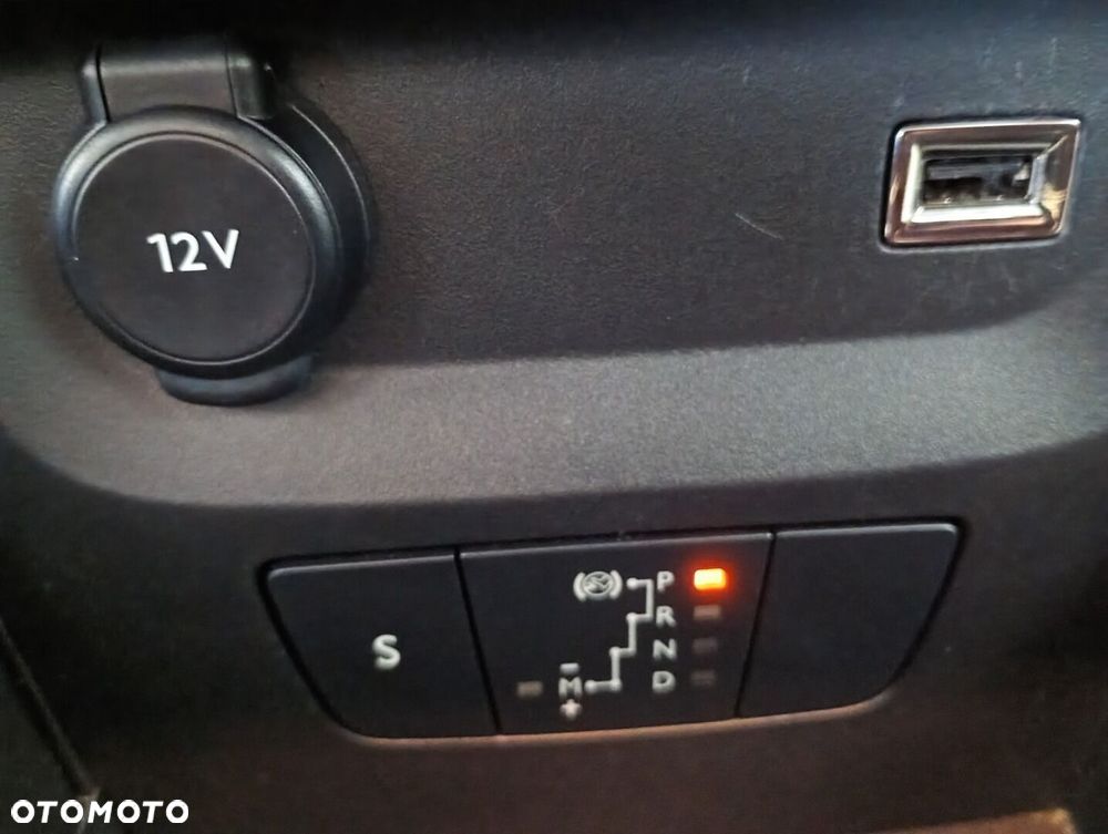 Citroën C3 1.2 PureTech GPF Shine S&S EAT6 - 39