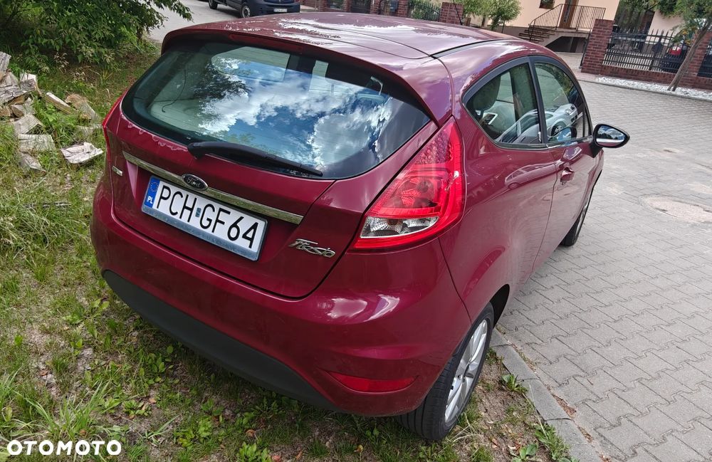 Ford Fiesta 1.6 TDCi Ghia - 9