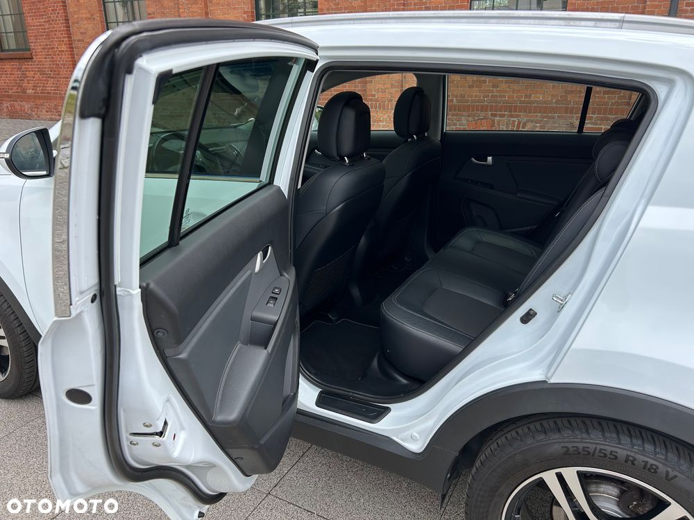Kia Sportage 2.0 GDI 2WD Vision - 24
