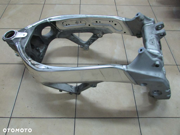 Aprilia Tuono V4 1100 15r rama dokumentacja