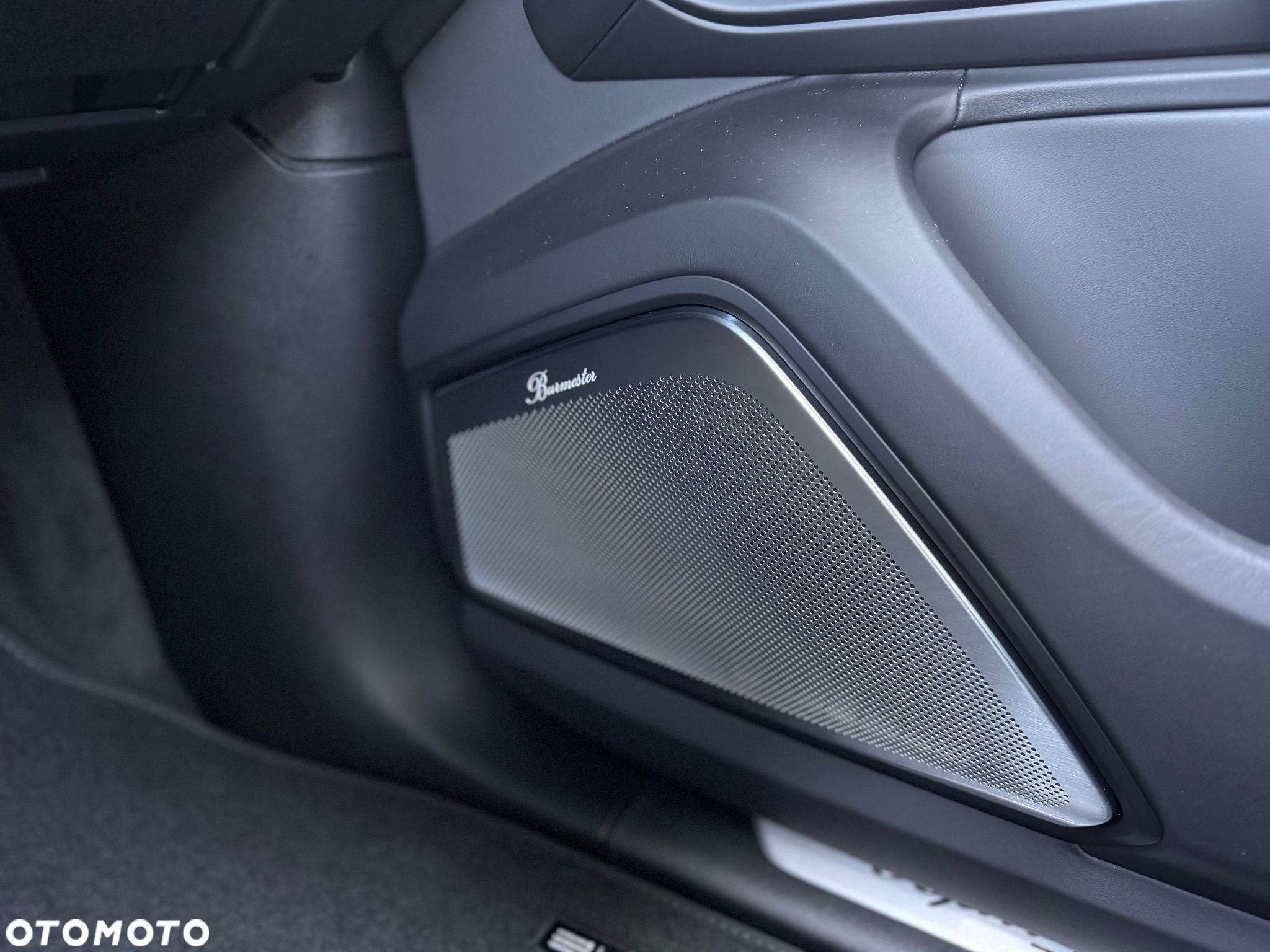 Porsche Cayenne Turbo E-Hybrid PHEV - 16