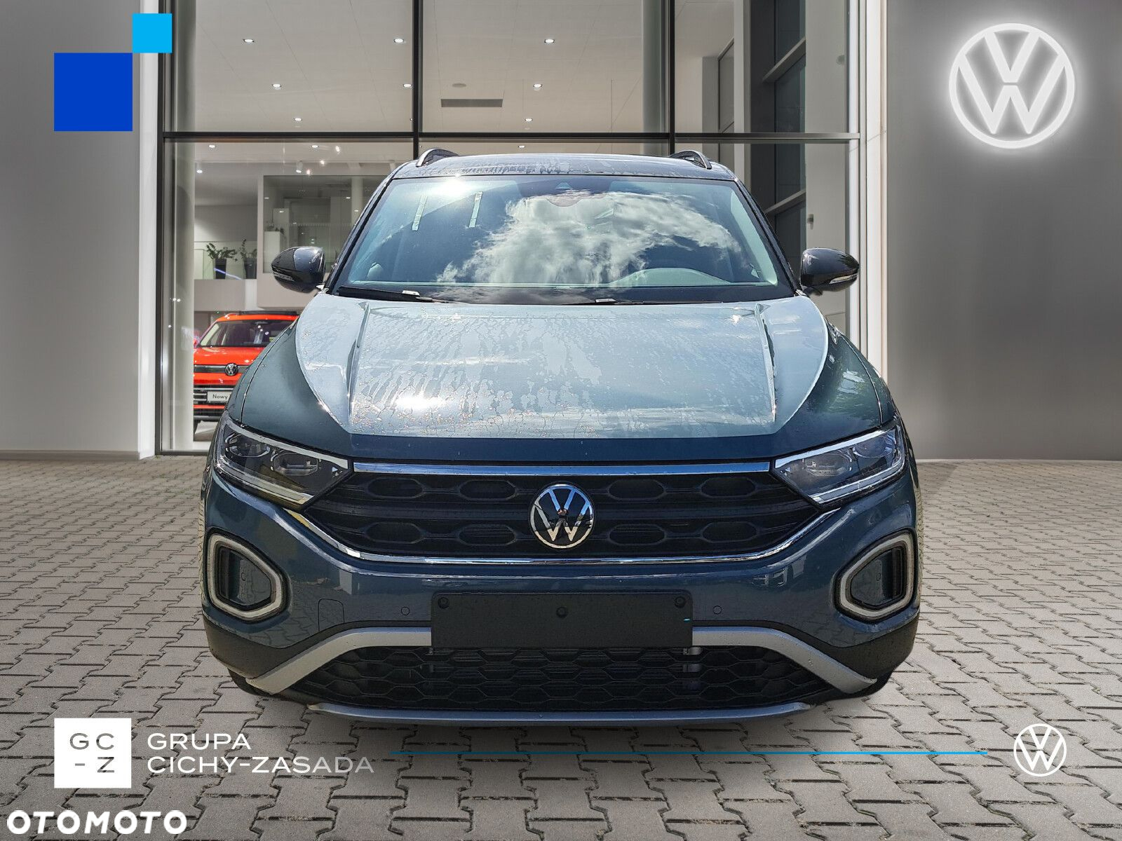 Volkswagen T-Roc - 8