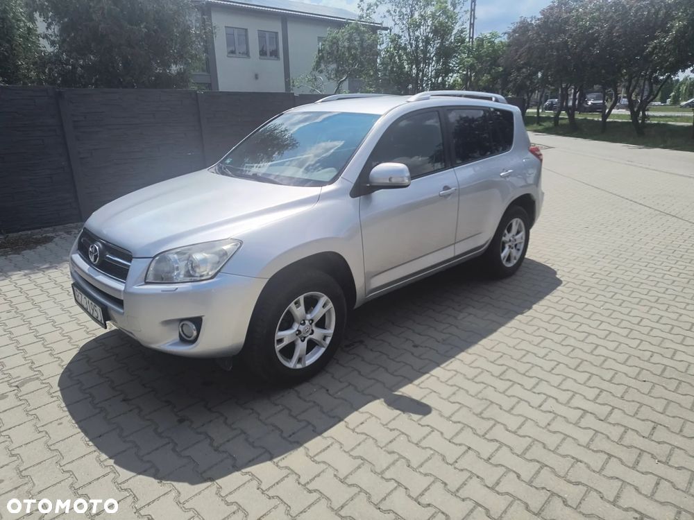 Toyota RAV4 2.2 D-4D Sol - 3