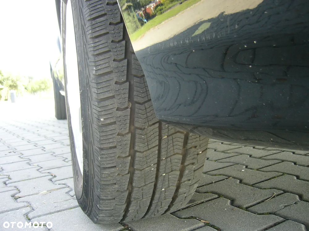 Ford Transit Custom LONG 2.0 tdci 130 Ps NOWY ROZRZĄD , FAKTURA VAT - 31