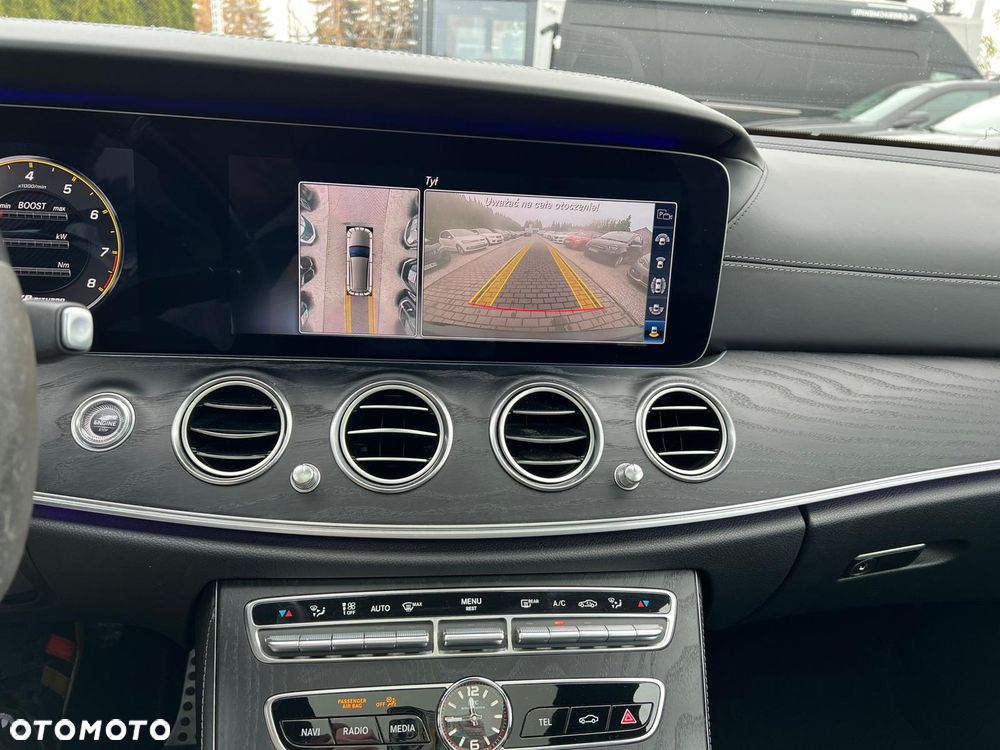Mercedes-Benz Klasa E AMG 63 S 4Matic+ 9G-TRONIC - 21