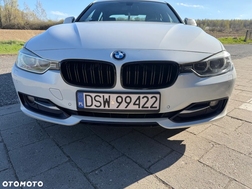 BMW Seria 3 - 18