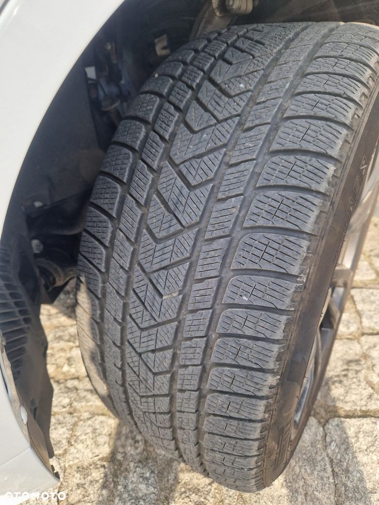 BMW X6 xDrive30d - 26