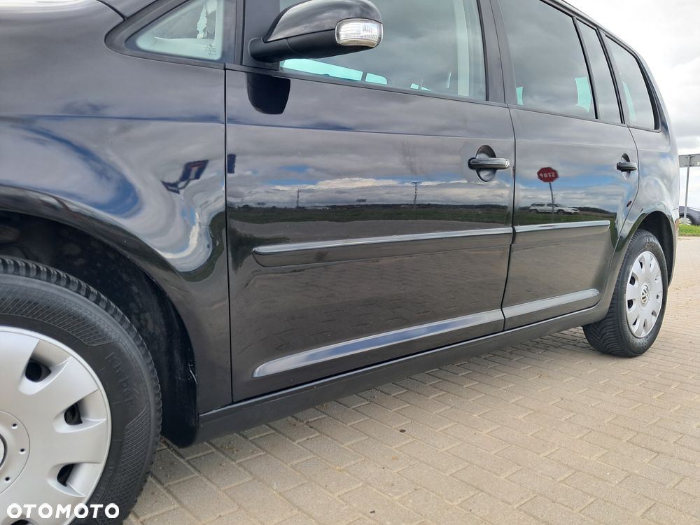 Volkswagen Touran 1.6 Freestyle - 17
