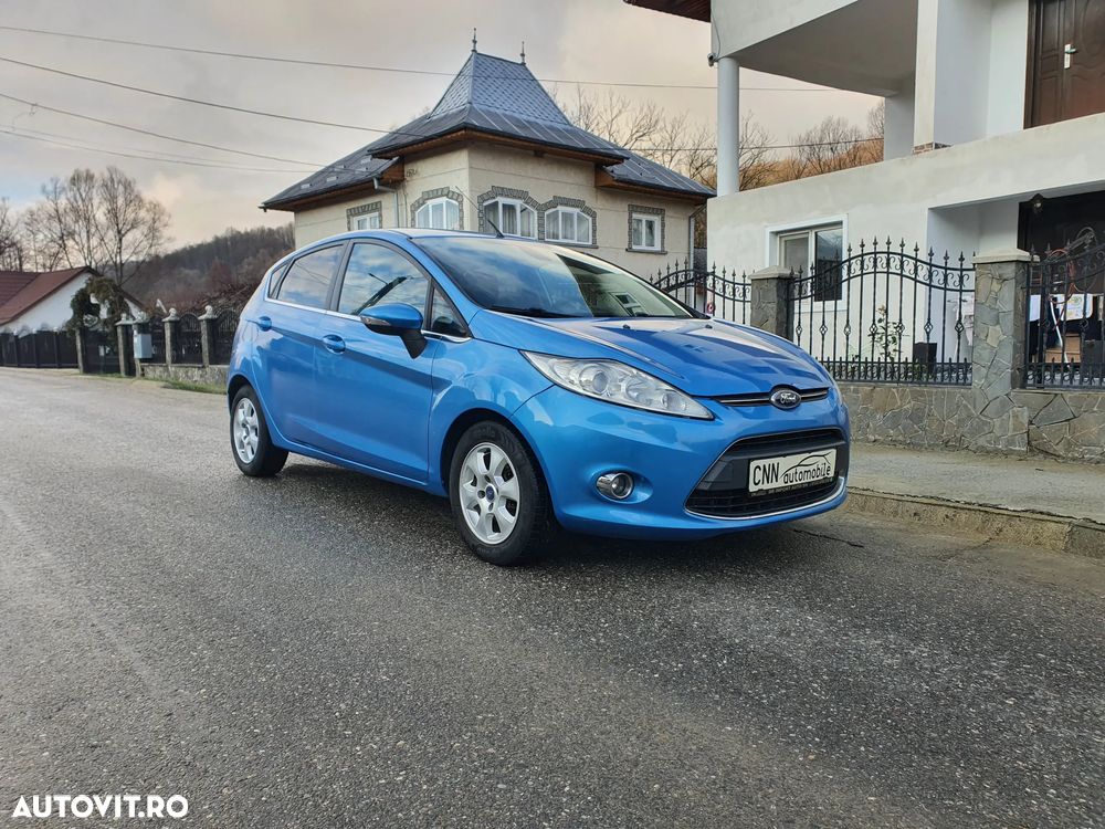 Ford Fiesta 1.6 TDCI DPF Titanium - 4