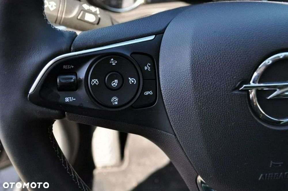 Opel Insignia 2.0 CDTI 4x4 Exclusive S&S - 21
