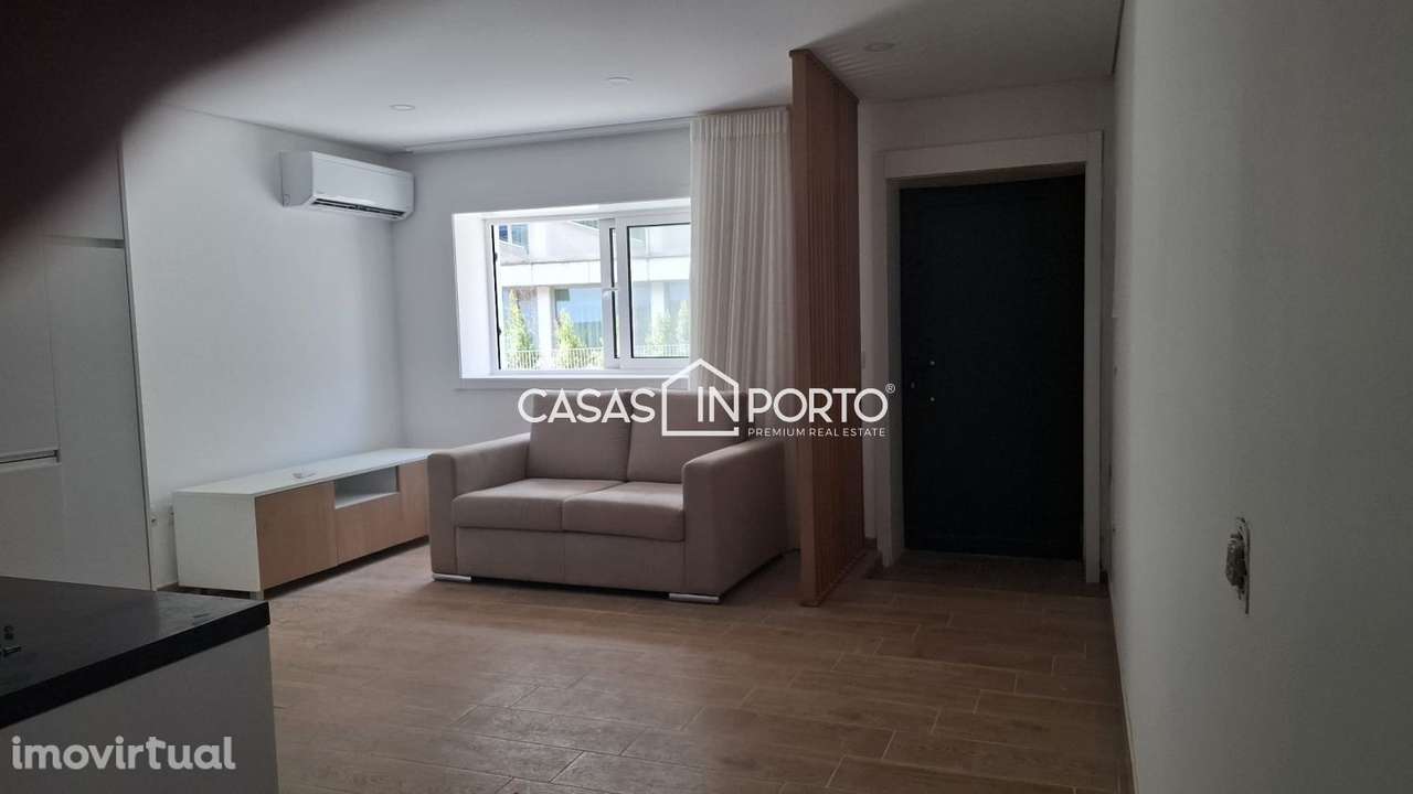 Moradia Triplex T2 com Terraço - Localização Premium junto à Lapa, - Grande imagem: 3/42