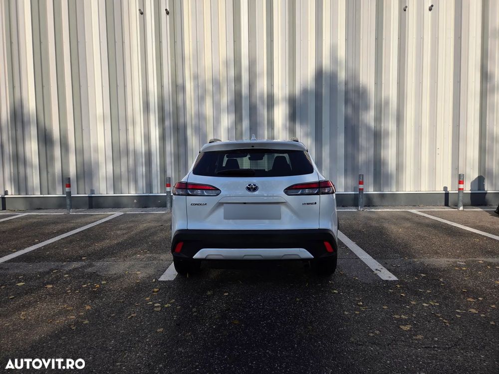 Toyota Corolla Cross - 28