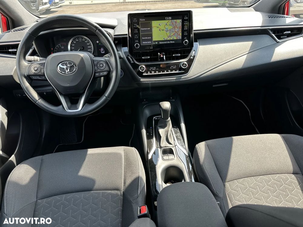 Toyota Corolla - 6