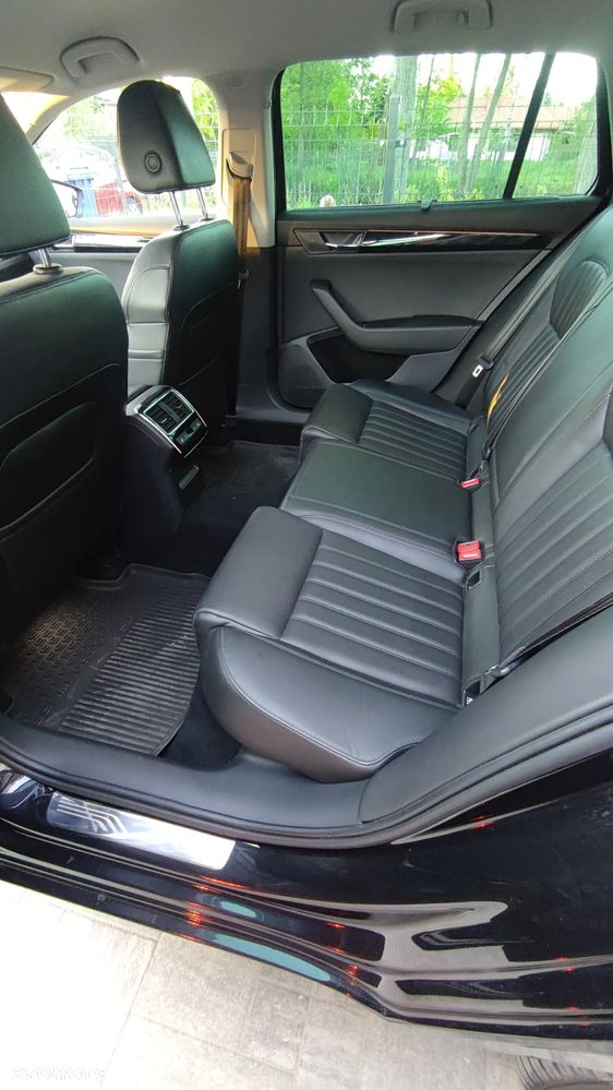 Skoda Superb 2.0 TSI 4x4 L&K DSG - 18