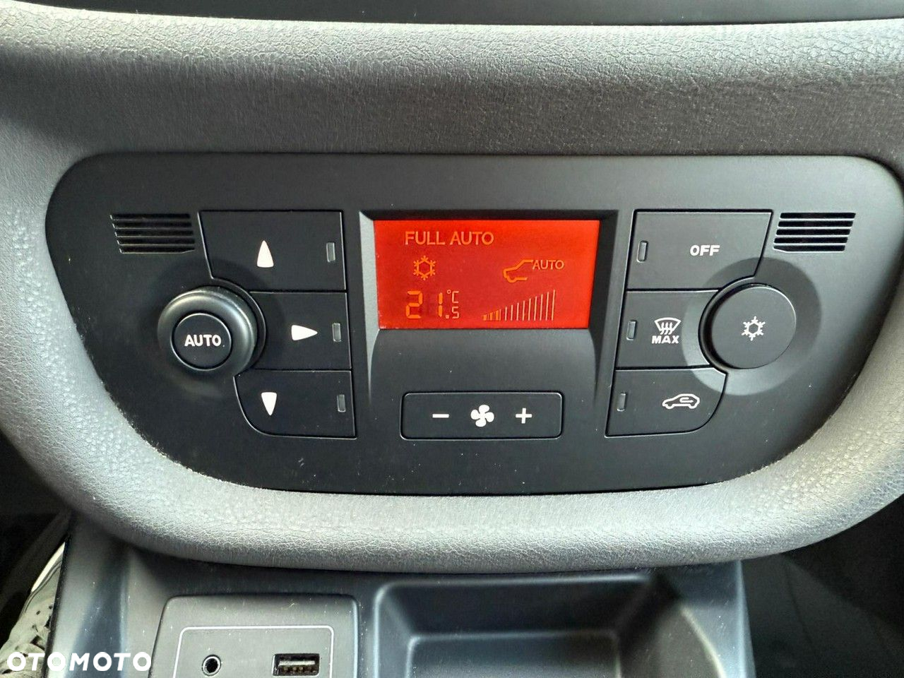 Fiat Doblo - 25