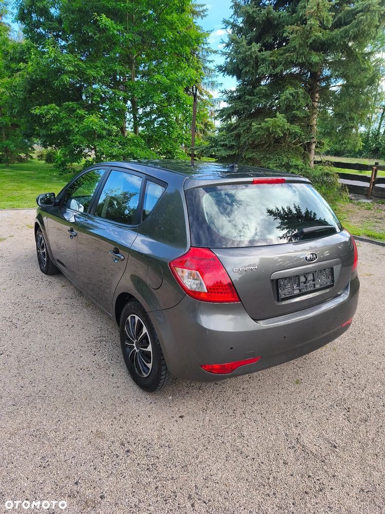 Kia Ceed 1.4 CVVT Edition 7 - 16