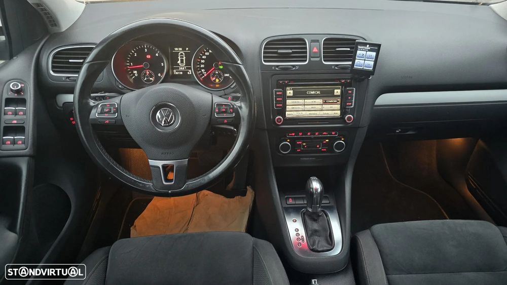 VW Golf 1.6 TDi Highline DSG - 2