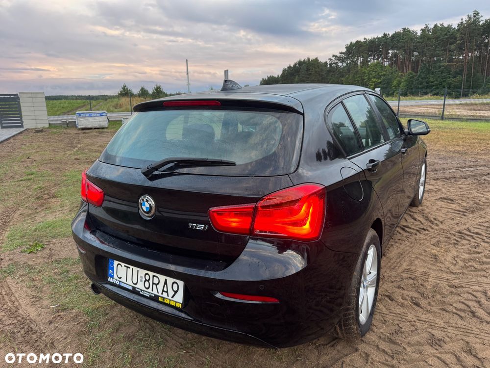 BMW Seria 1 - 12