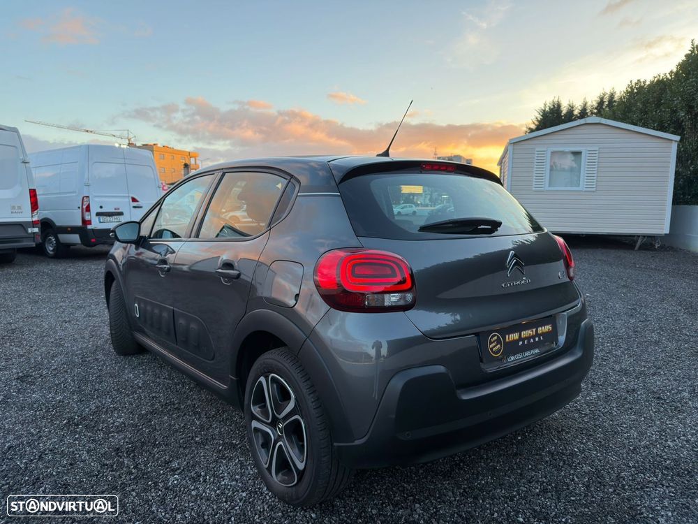 Citroën C3 1.2 PureTech Shine - 4