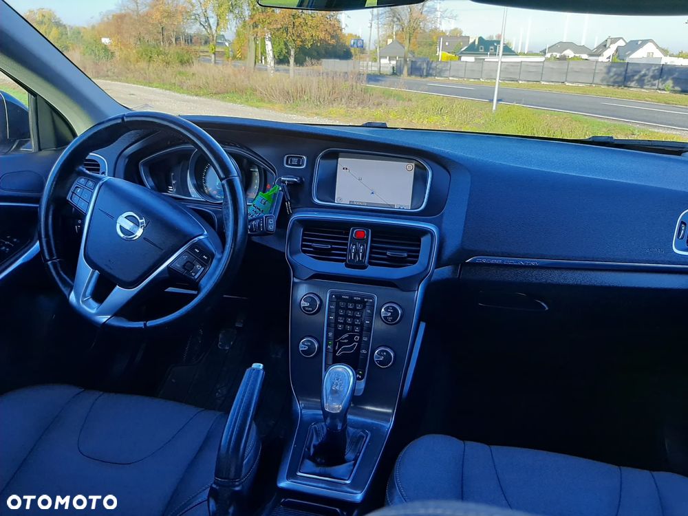 Volvo V40 Cross Country 2014
