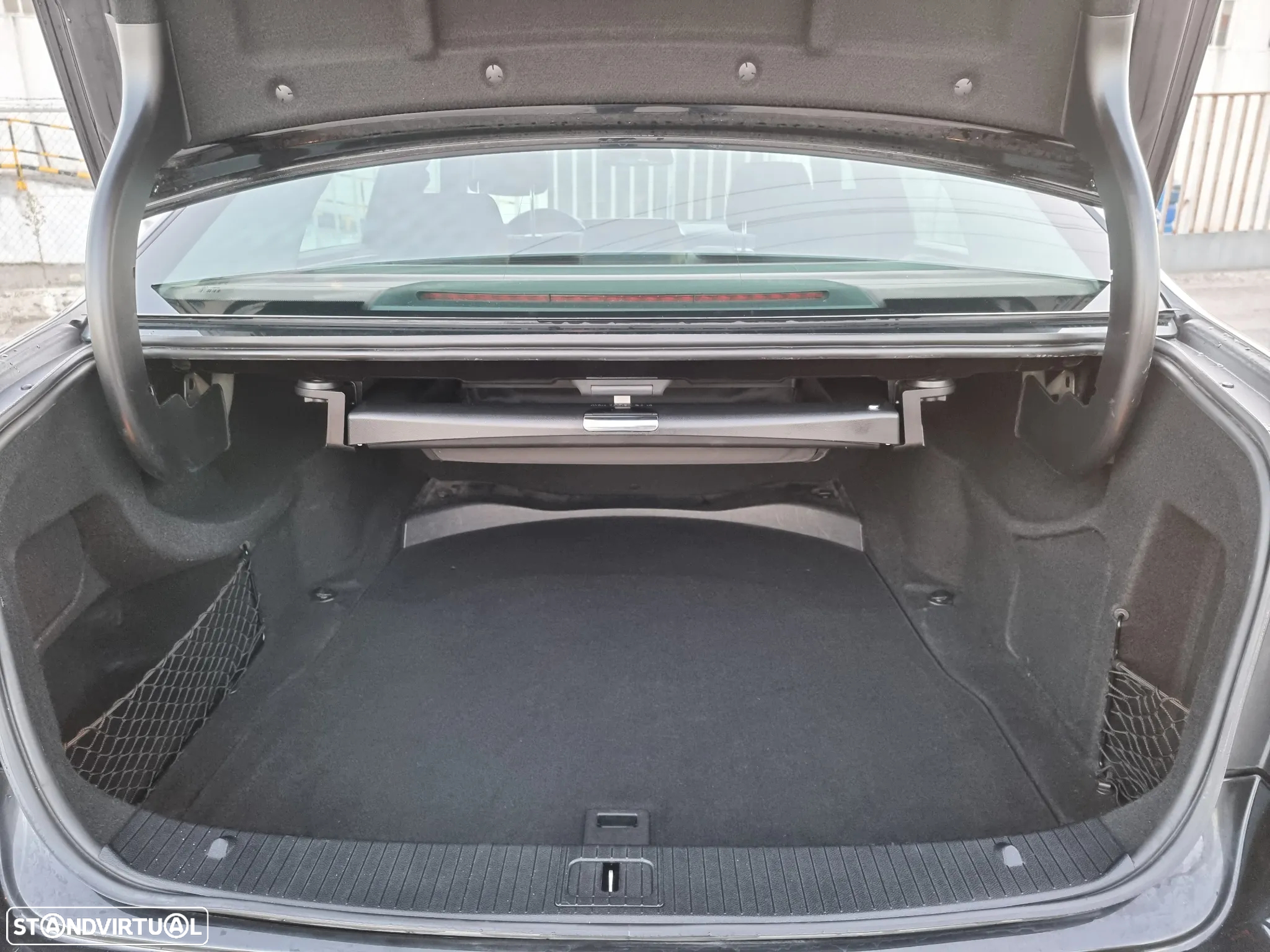 Mercedes-Benz E 220 CDi Avantgarde BE Auto. - 8