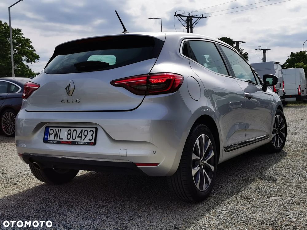 Renault Clio - 27