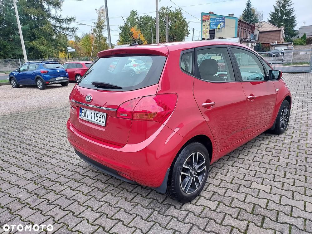 Kia Venga 1.6 L - 4