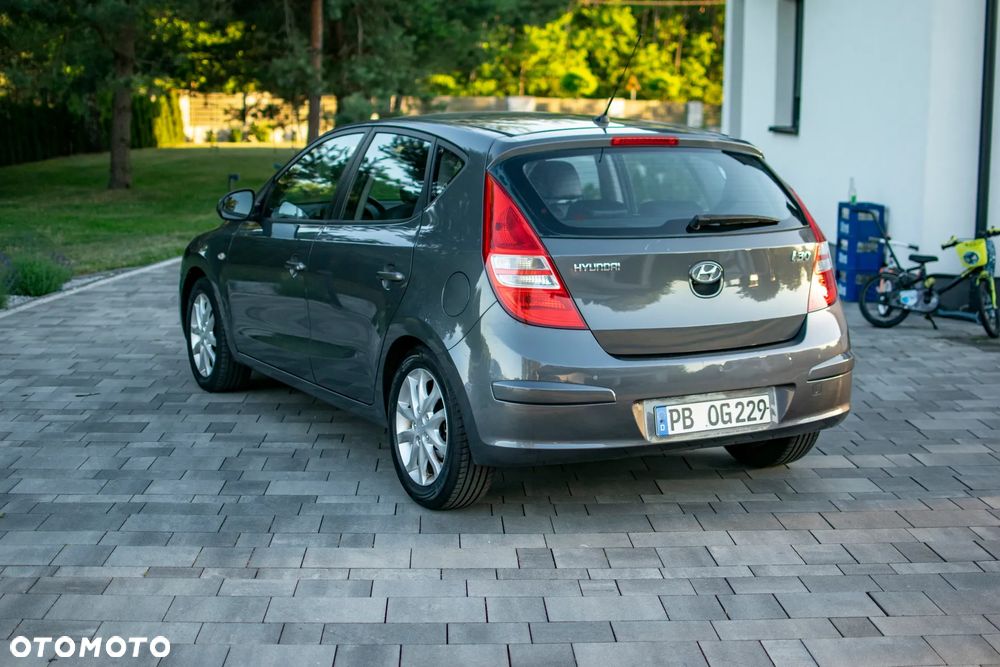 Hyundai i30 - 22