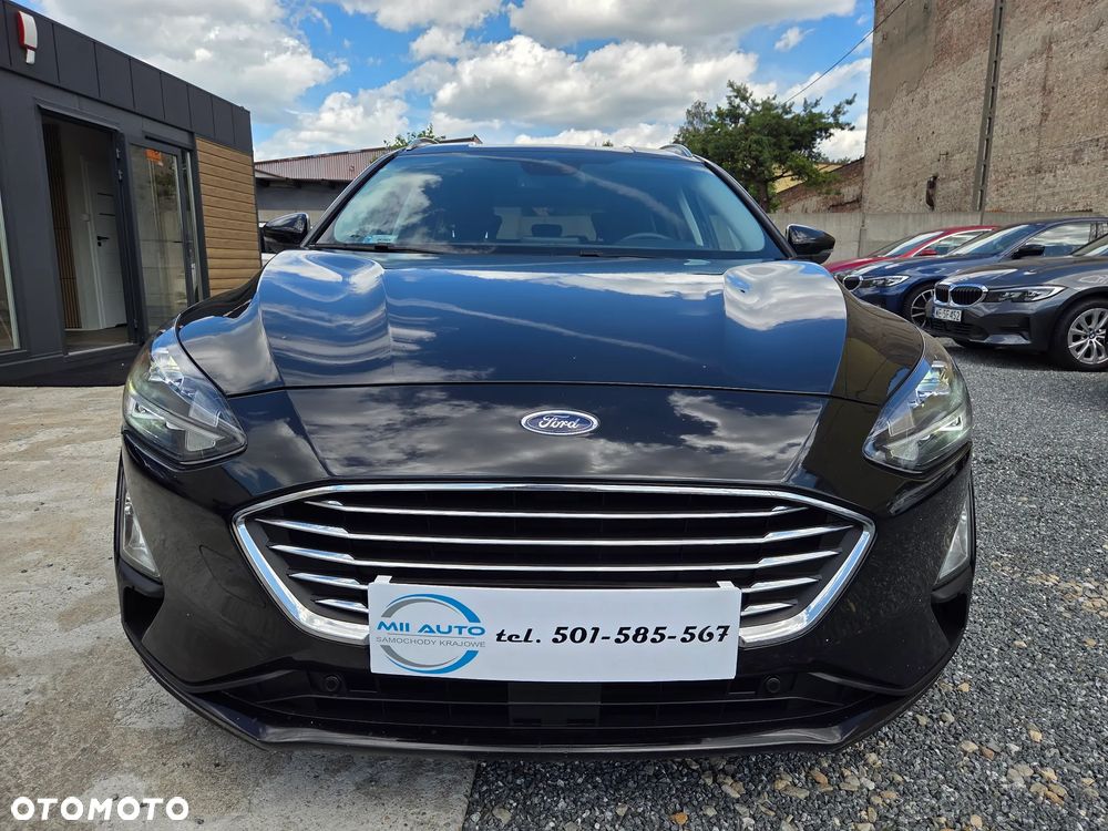 Ford Focus 1.5 EcoBoost Titanium - 4
