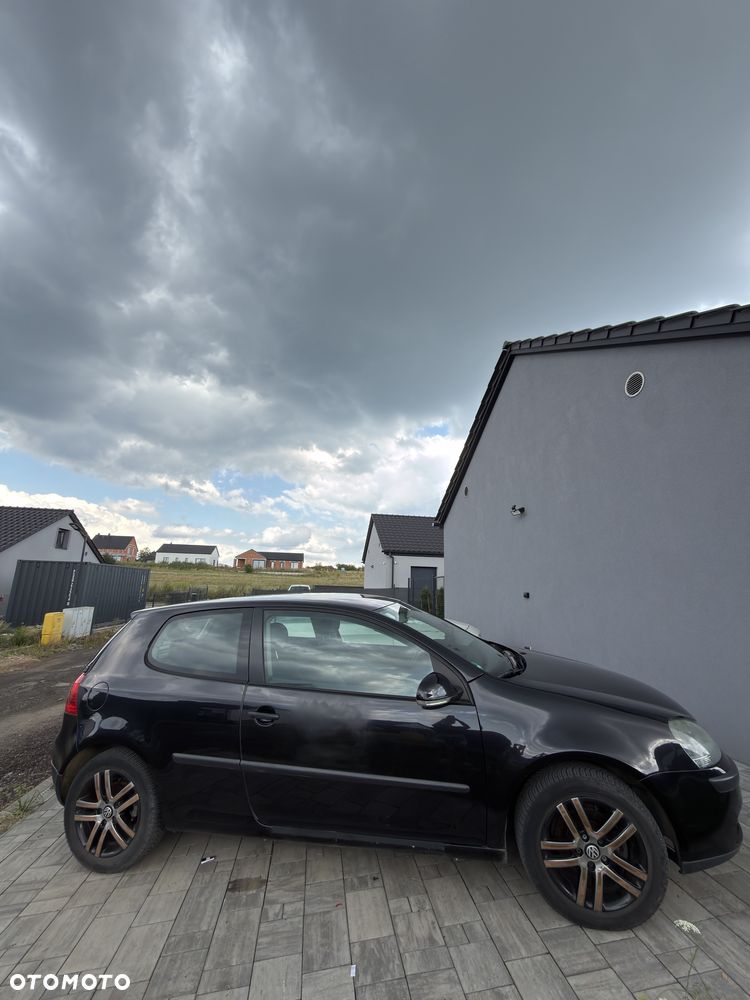 Volkswagen Golf - 3
