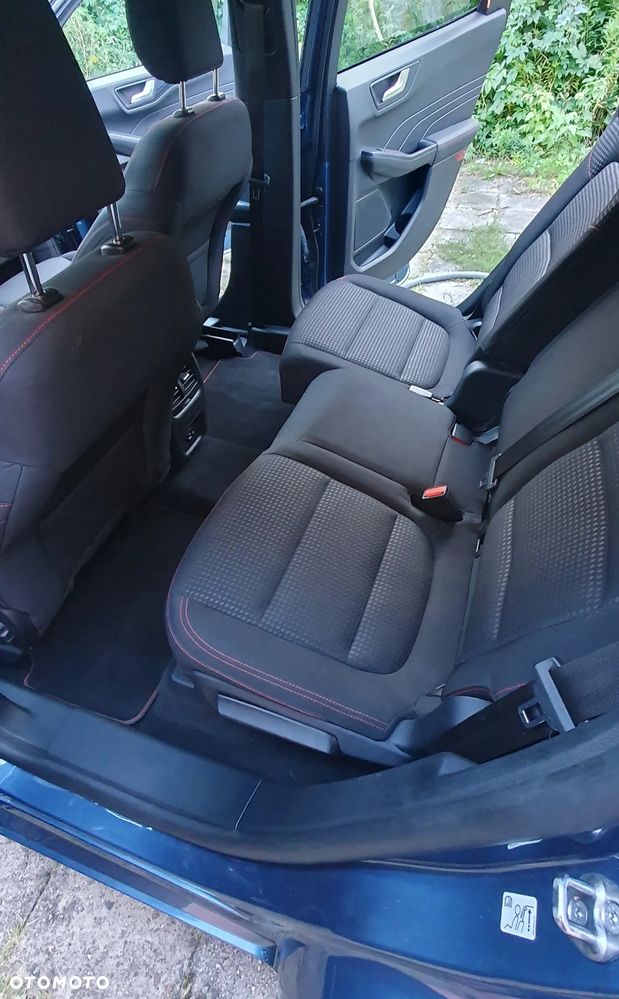Ford Kuga 2.5 FHEV FWD ST-Line - 30