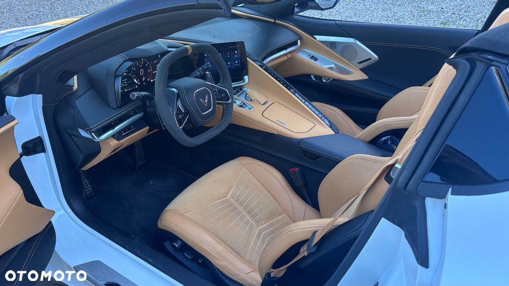 Chevrolet Corvette Stingray Cabriolet 3LT 6.2 V8 Automatik - 17
