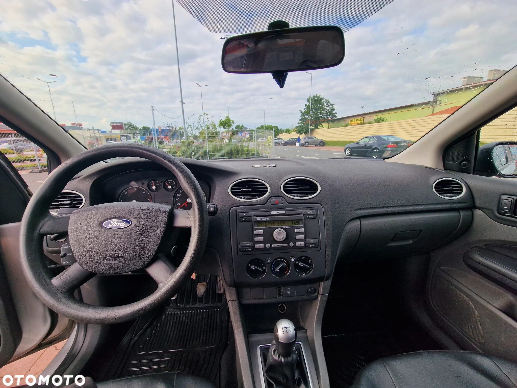Ford Focus 1.6 TDCi Ghia - 12