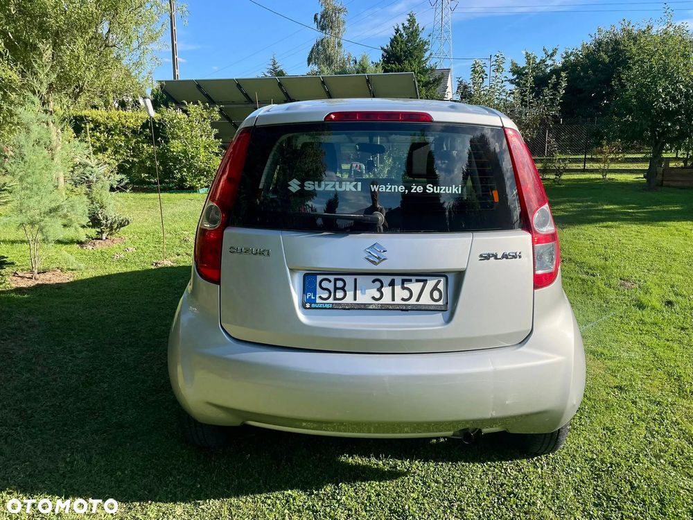 Suzuki Splash - 4