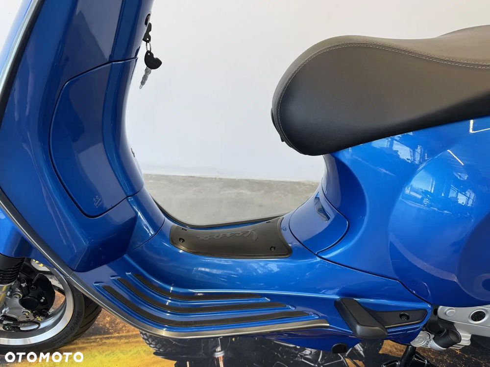 Piaggio Vespa - 21