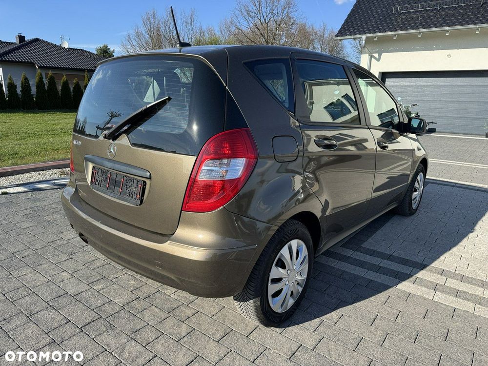 Mercedes-Benz Klasa A 160 Classic BlueEff EU5 - 4