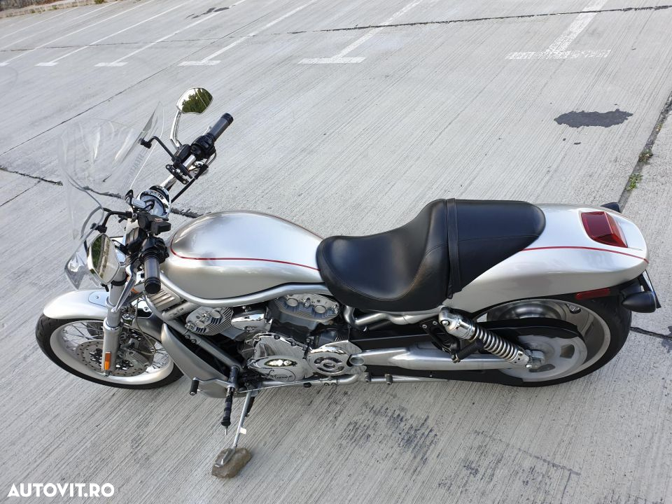 Harley-Davidson V-Rod - 14