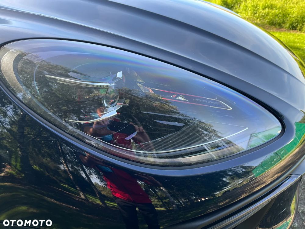 Porsche Macan Standard - 35