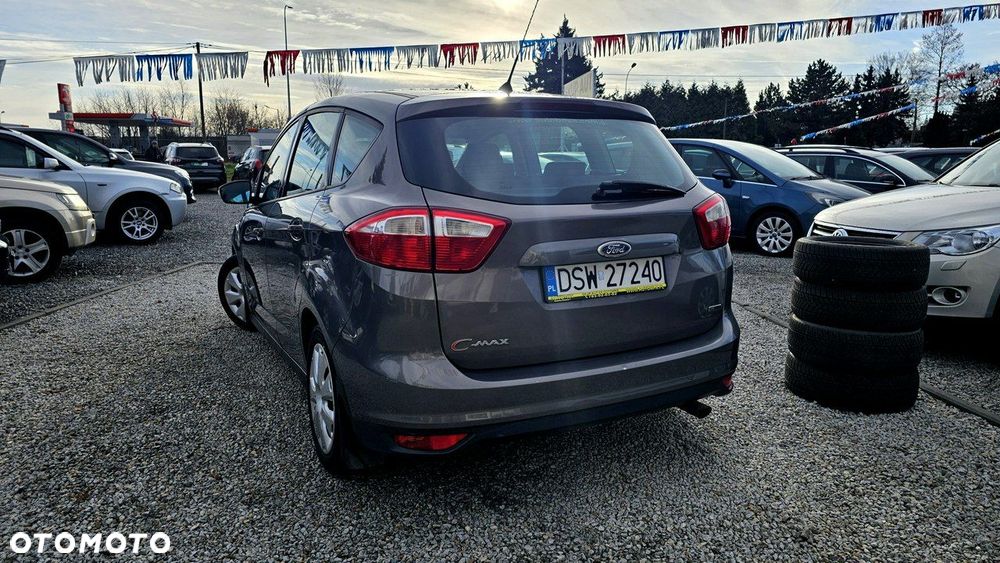 Ford C-MAX - 11