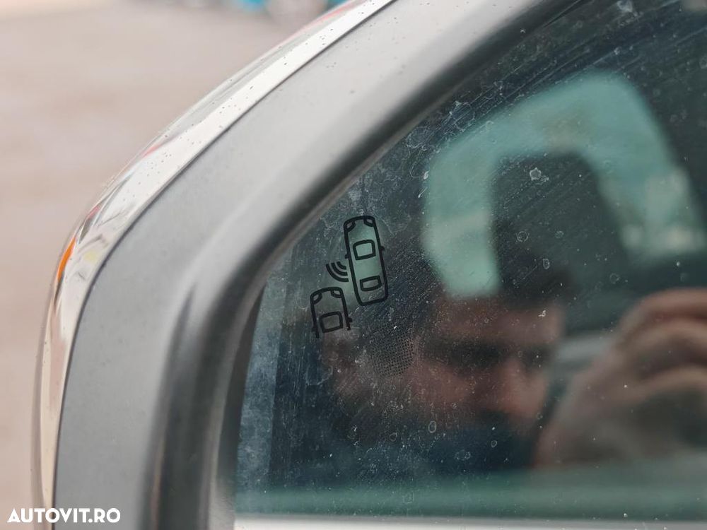 DS Automobiles DS 7 Crossback - 37