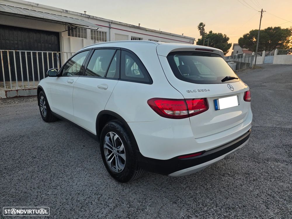 Mercedes-Benz GLC 250 d 4Matic 9G-TRONIC Exclusive - 10