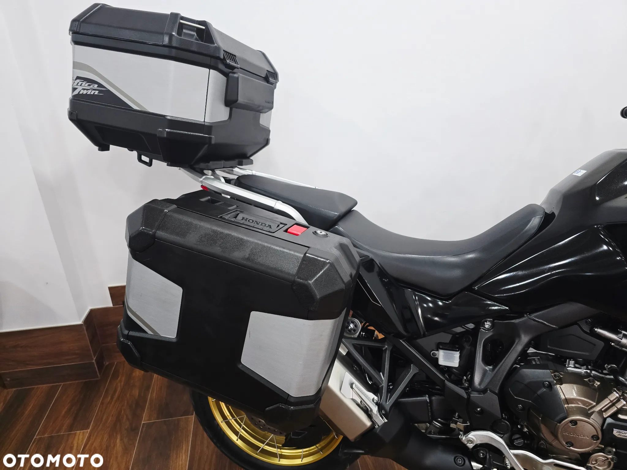 Honda CRF - 12