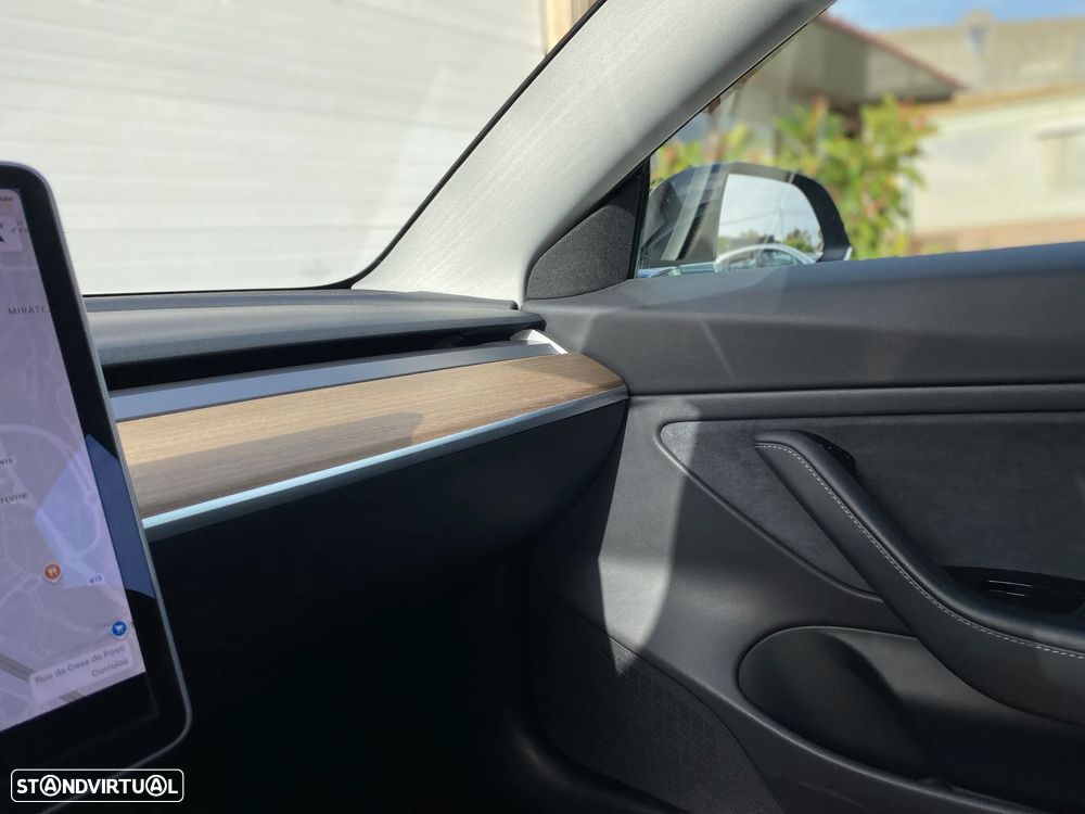 Tesla Model 3 Long Range AWD Dual Motor - 37