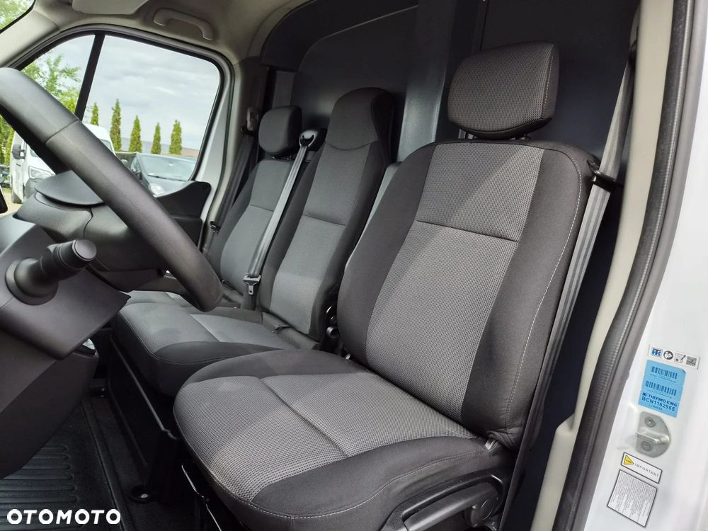 Renault Master - 11