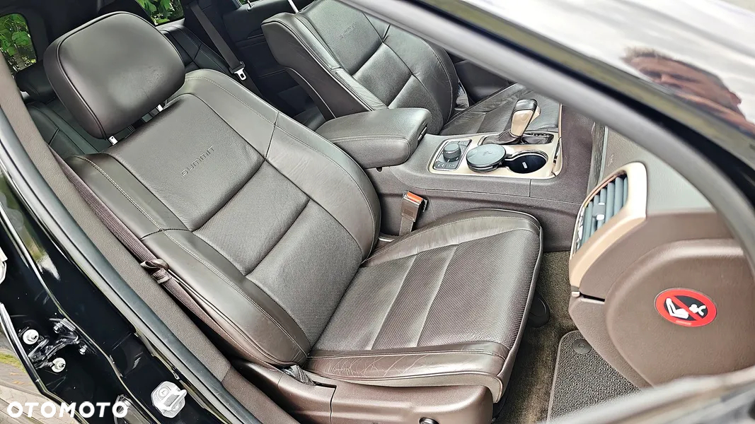 Jeep Grand Cherokee 3.0 CRD Summit - 23