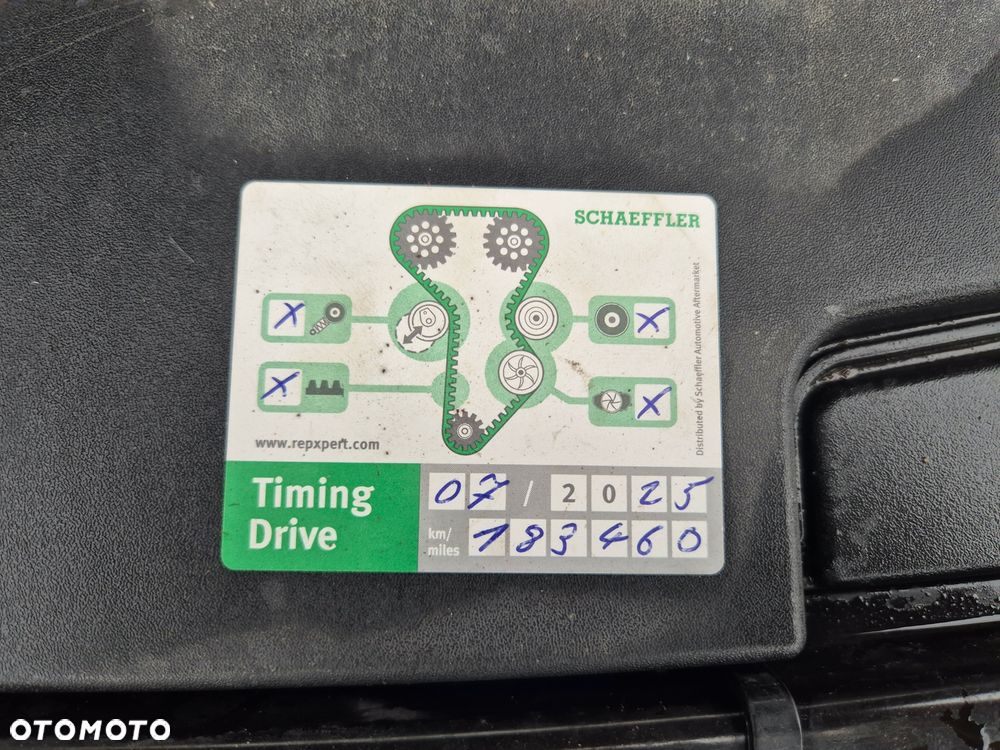 Volvo V40 Cross Country D2 Kinetic - 28